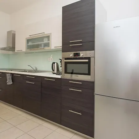 Apartmán With Wifi - 11255