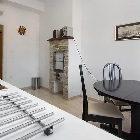 Apartmán With Wifi - 11255 *